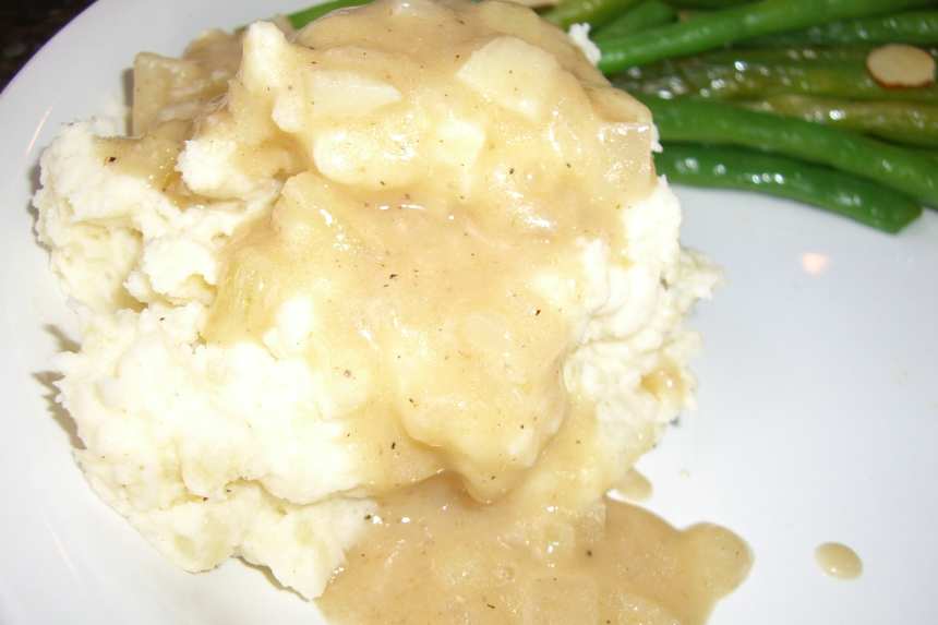 Mashed Potatoes with Gravy