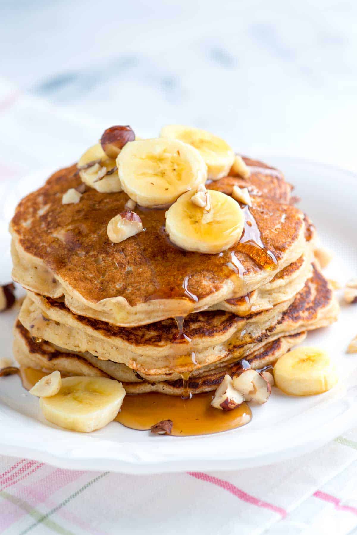 4. Pecan and Maple Syrup Pancakes