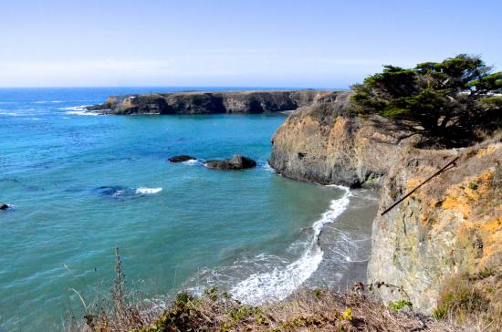 Day 1: Discovering the Charming Coastal Town of Mendocino