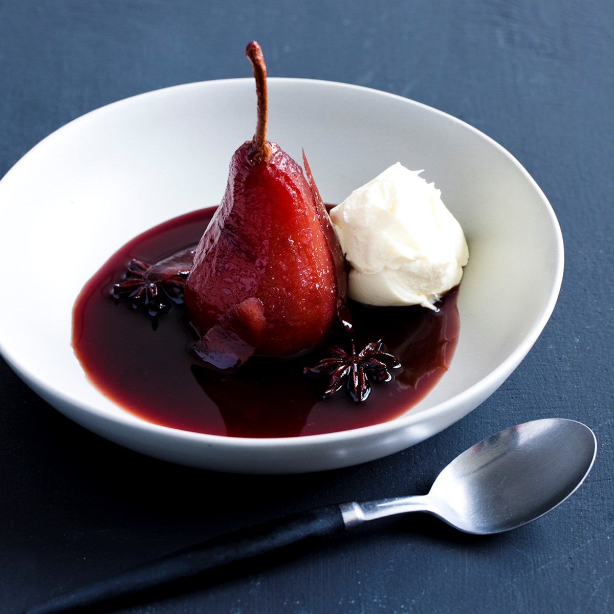 Step-by-Step Instructions for Red Wine Poached Pears